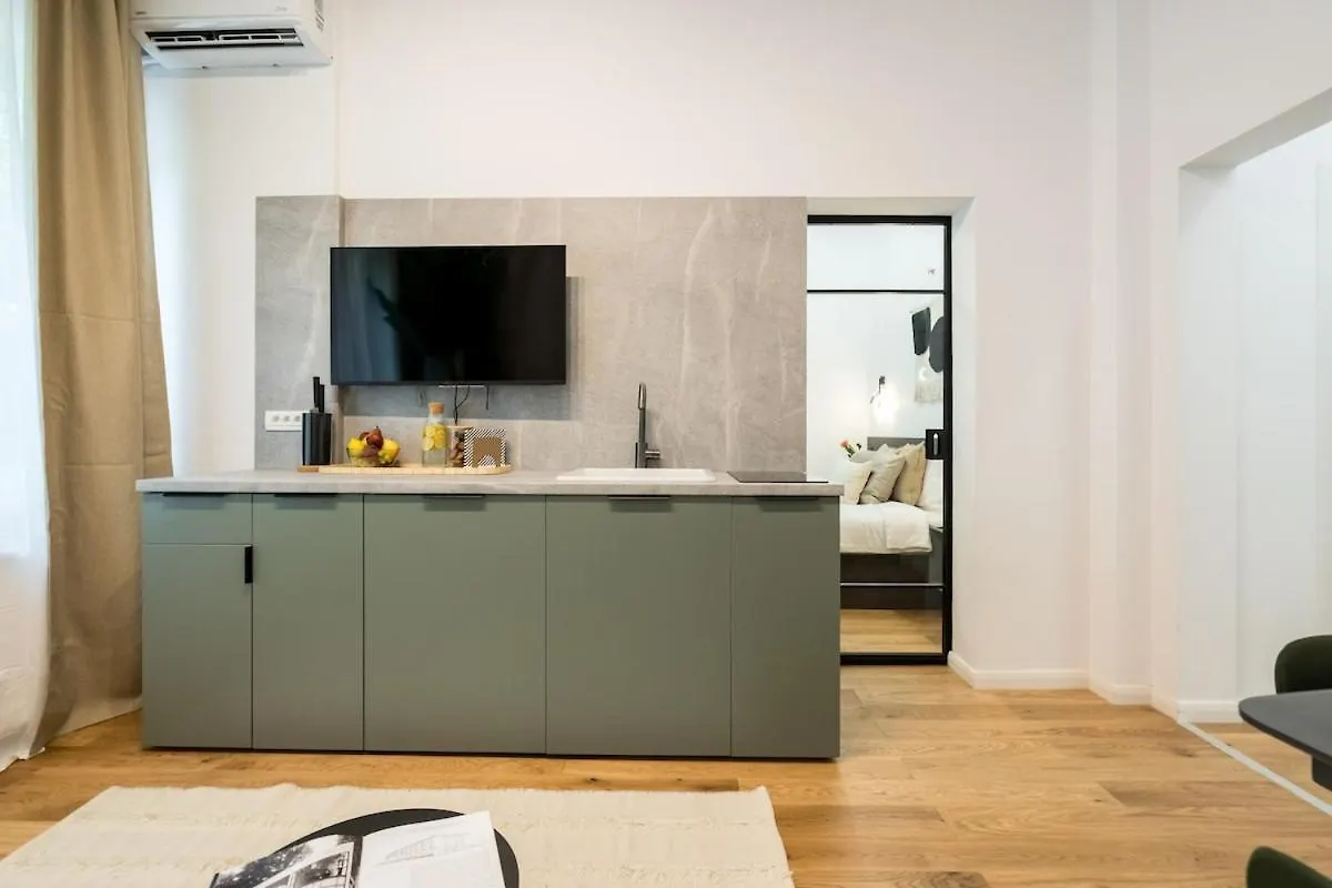 Superb 2Br Flat - Top Location - 2 Baths Bucharest 0*,  Romania