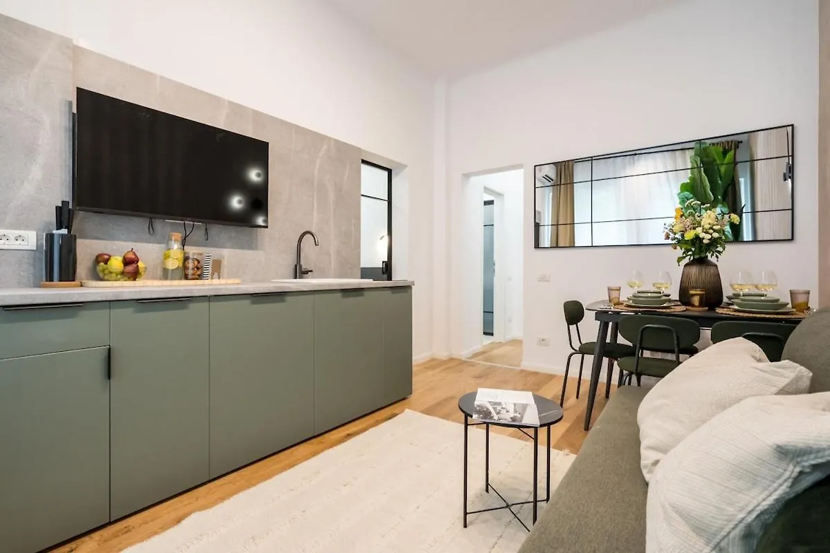 Apartment Superb 2Br Flat - Top Location - 2 Baths Bucharest Romania
