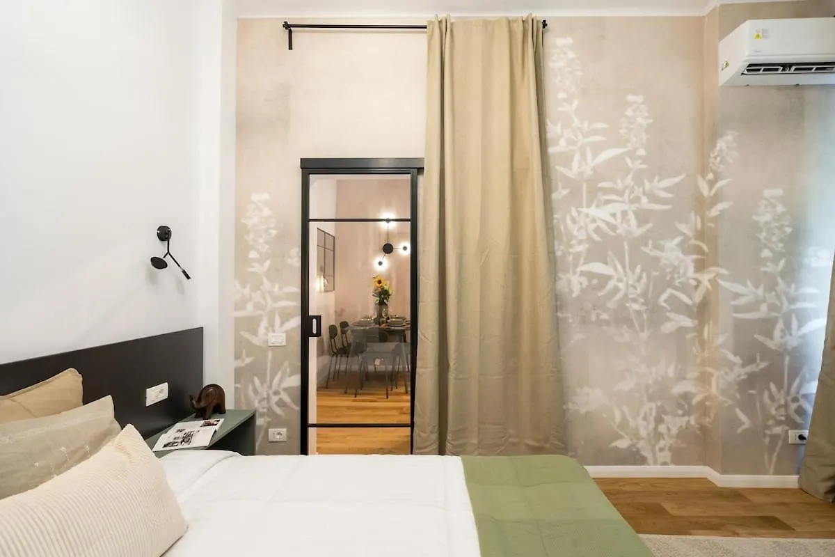 Apartment Superb 2Br Flat - Top Location - 2 Baths Bucharest Romania